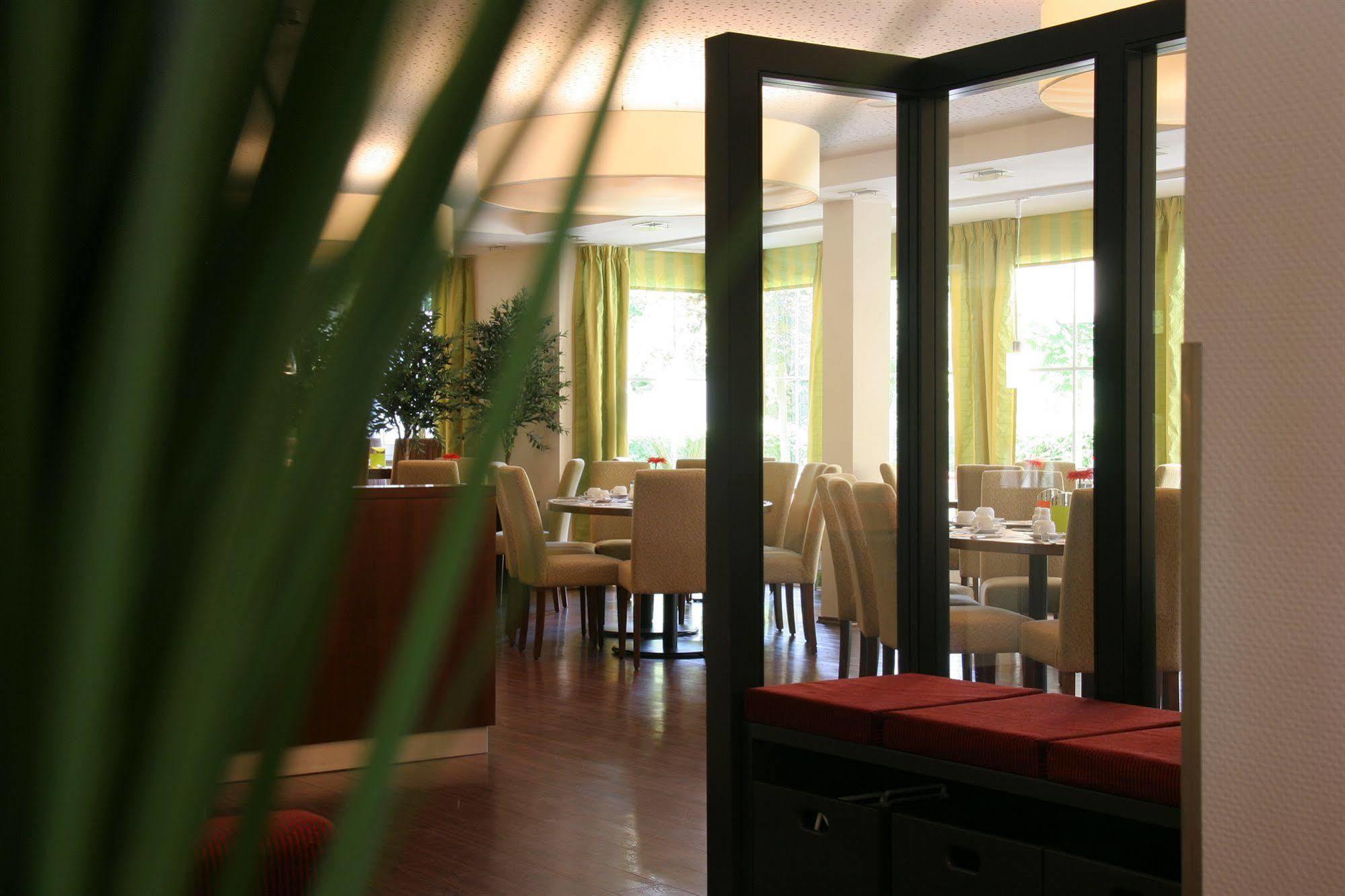 Nordwest-Hotel Bad Zwischenahn Ngoại thất bức ảnh