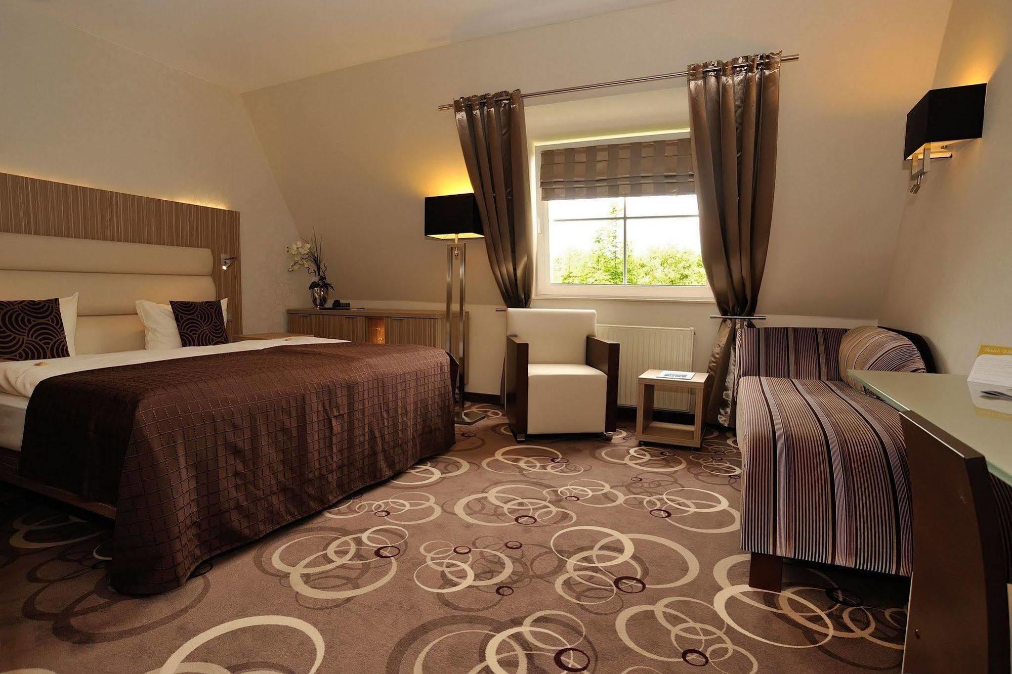 Nordwest-Hotel Bad Zwischenahn Ngoại thất bức ảnh
